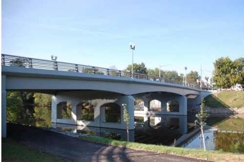 ridge avenue bridge Image